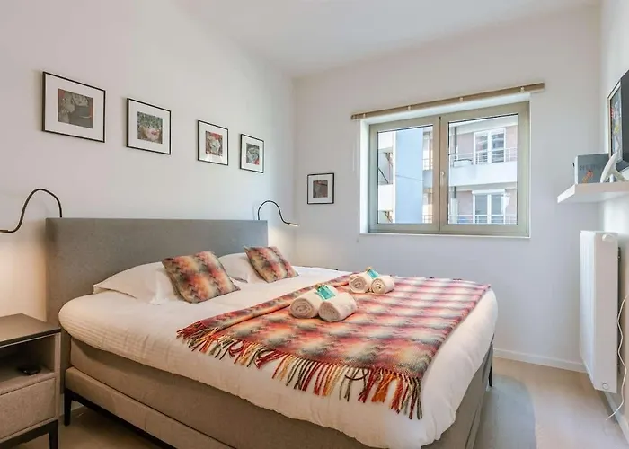 Huswell - Brand New With Terrace - Pets Welcome! Apartment *