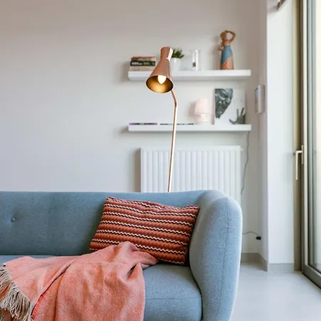 Huswell - Brand New With Terrace - Pets Welcome!