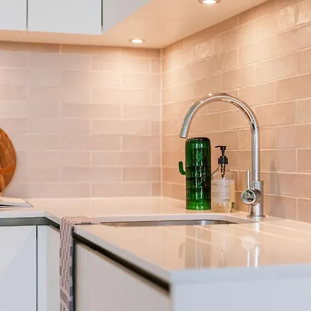 度假居 Huswell - Brand New With Terrace - Pets Welcome! 奥斯滕德