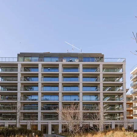 Huswell - Brand New With Terrace - Pets Welcome! 度假居