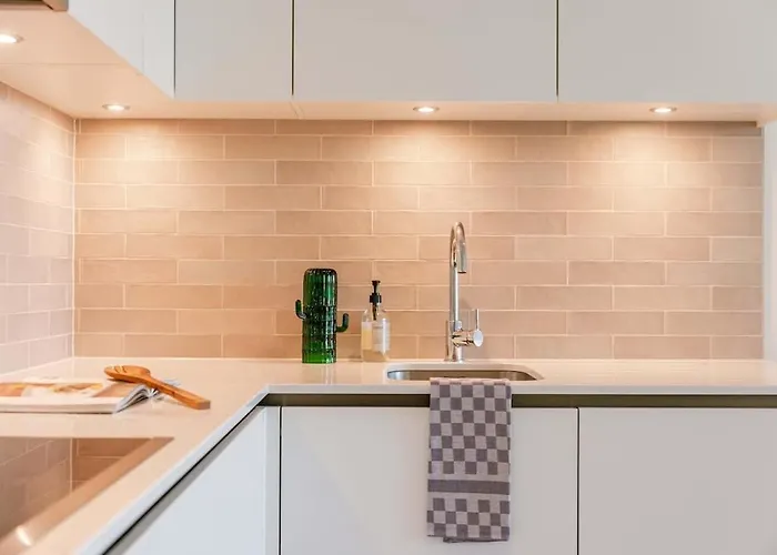 Casiola - Brand New With Terrace - Pets Welcome! Apartment